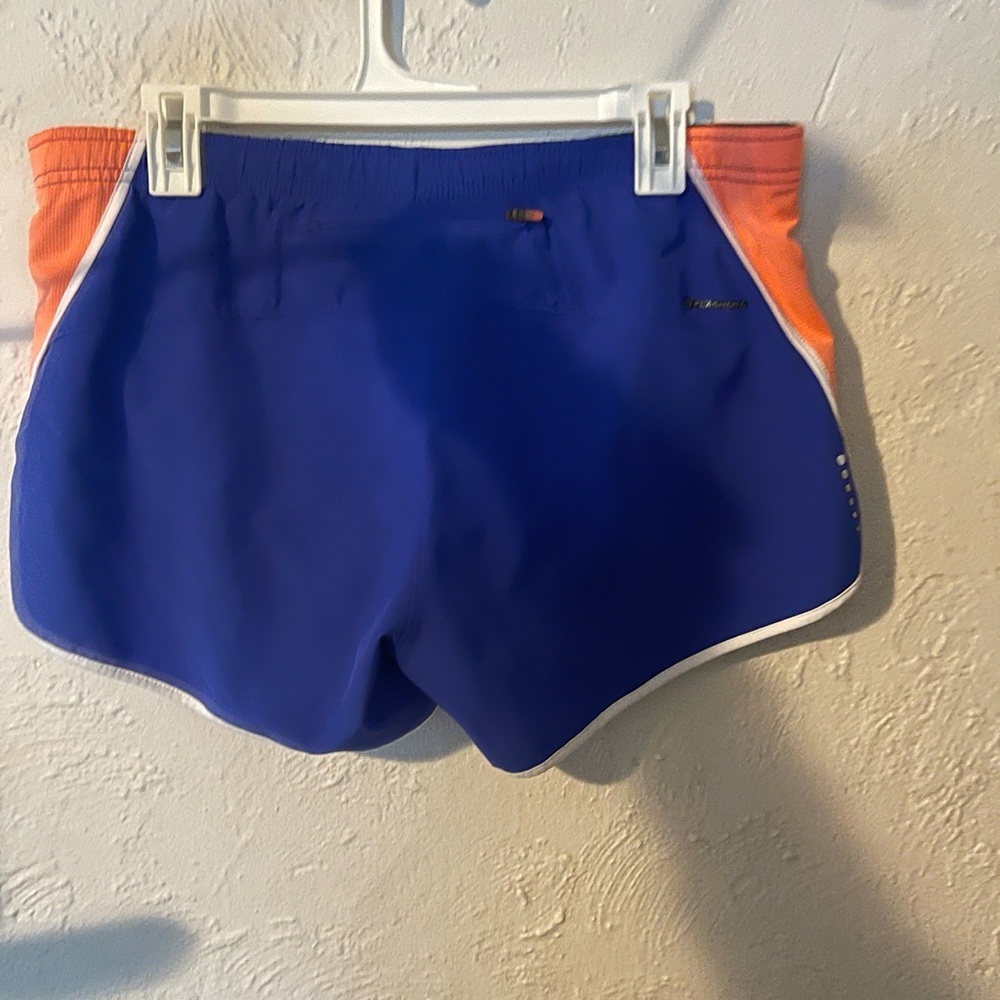 The North Face Shorts - Picture 3 of 6